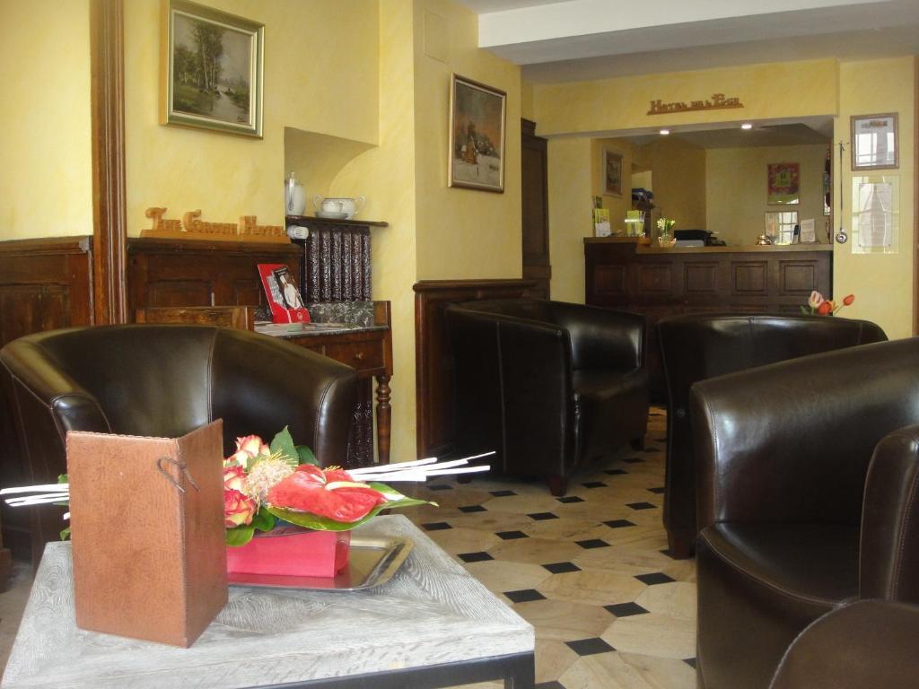 Hotel L' Ecu Montbard Luaran gambar
